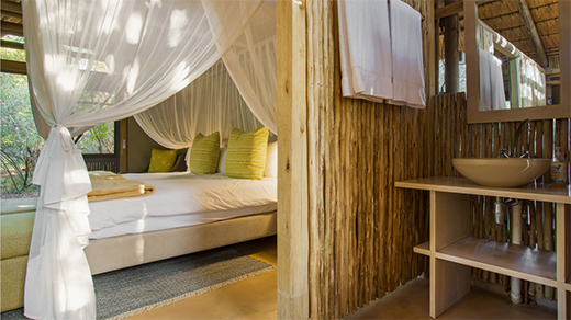 Bateleur Safari Camp