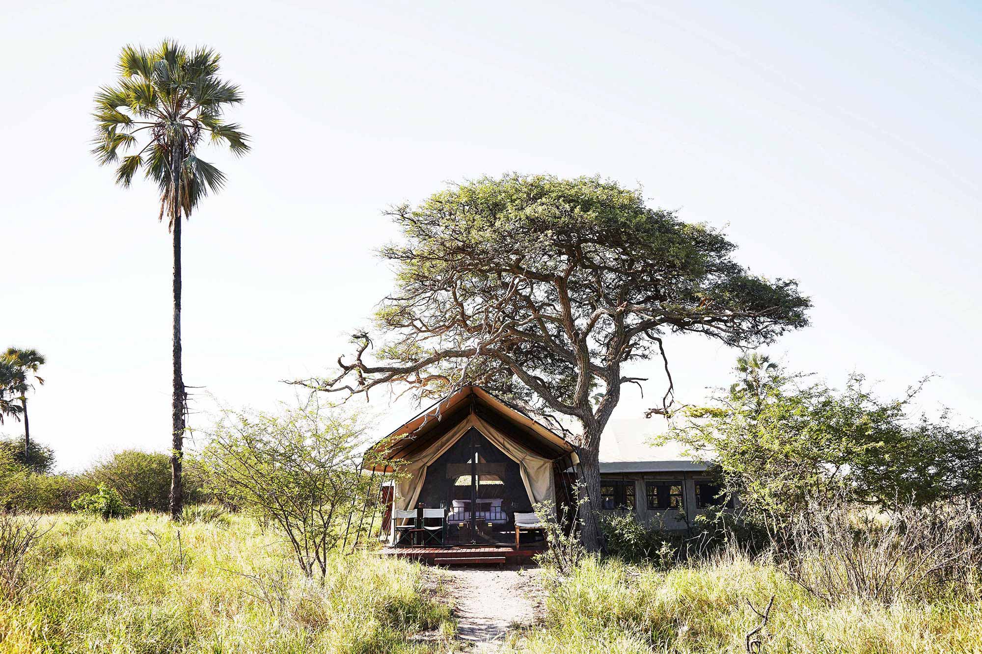 Camp Kalahari offers a warm welcome. Bordering the Makgadikgadi Pans National Park