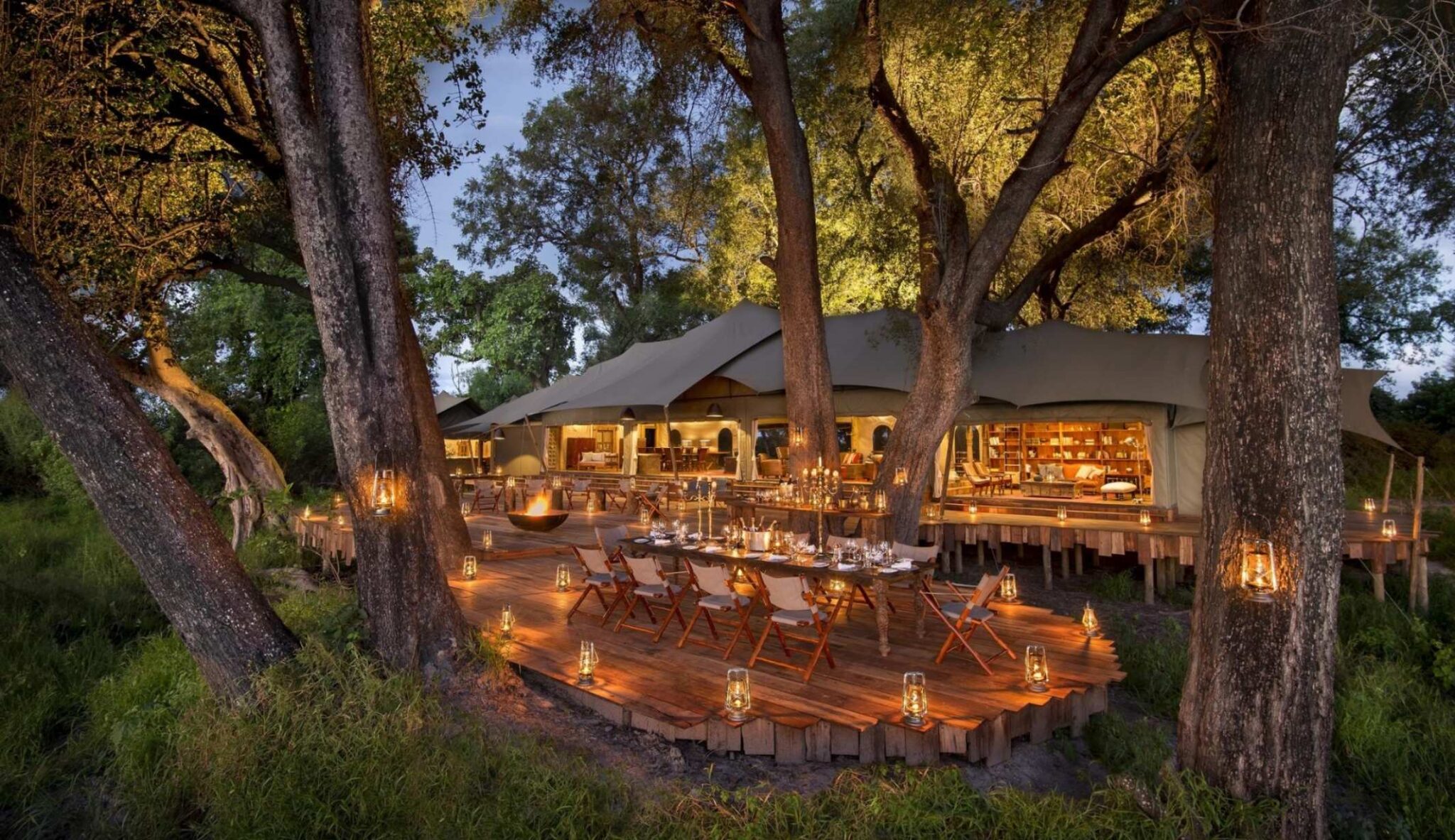 View of the luxury Duba plains Camp at night
