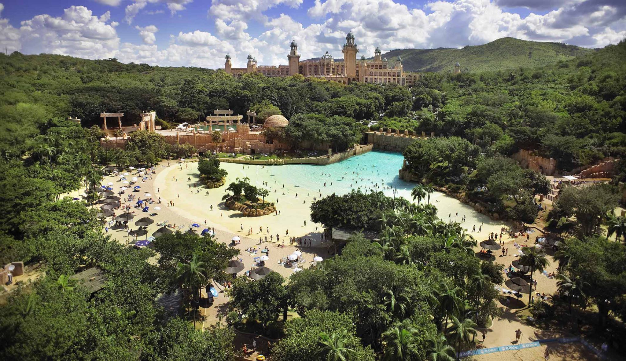 with chic cocktails and a vibrant island setting.