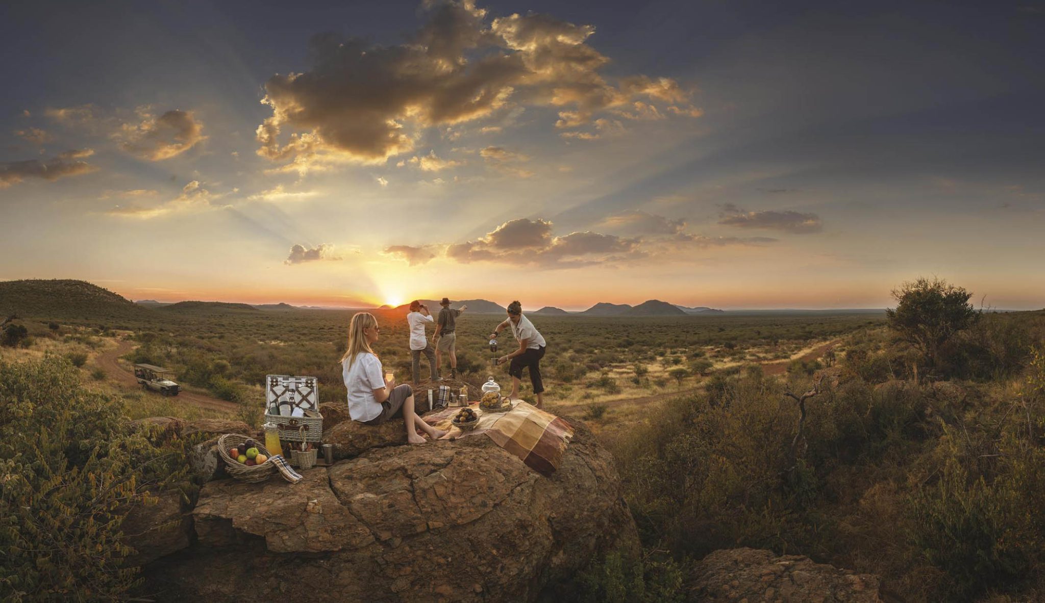Bush picnic at Tuningi Safari Lodge