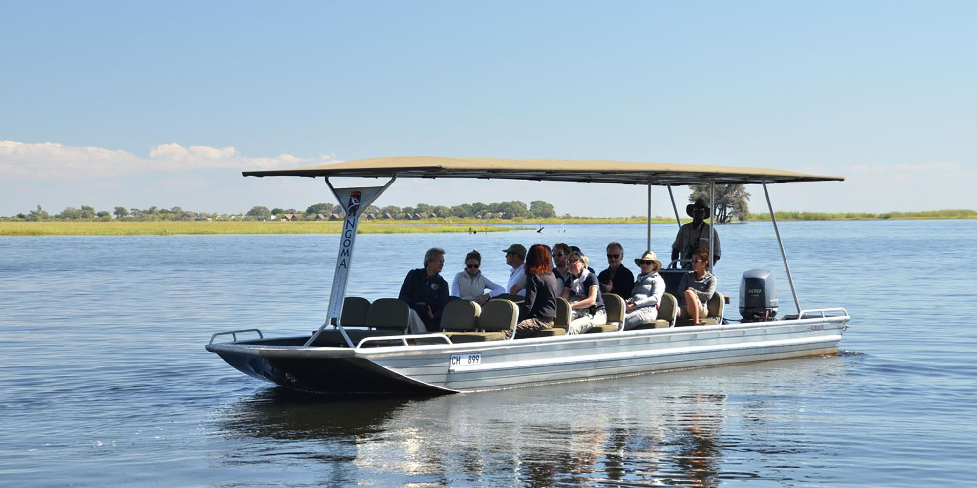 Muchenje is found in a stunning location on the western side of Chobe National Park