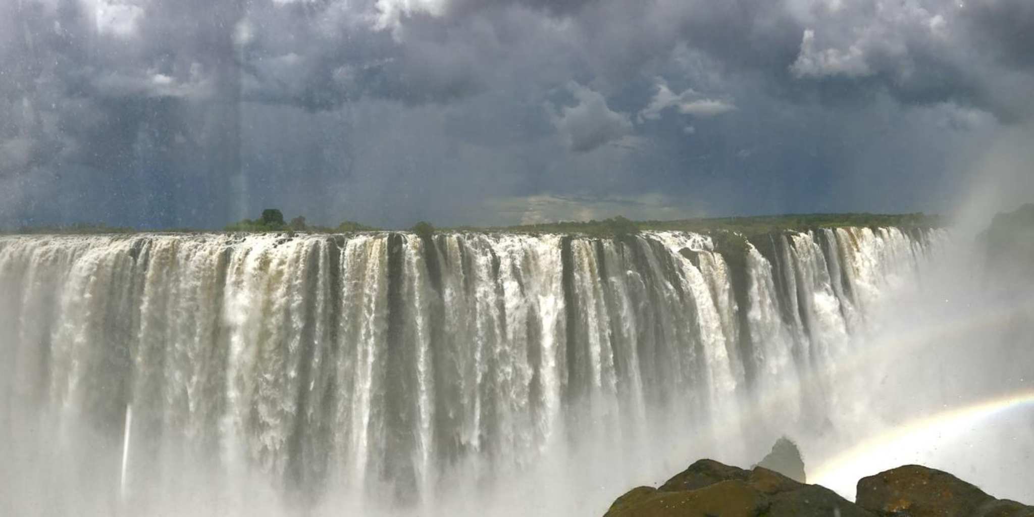 Victoria Falls Lunar rainbow
