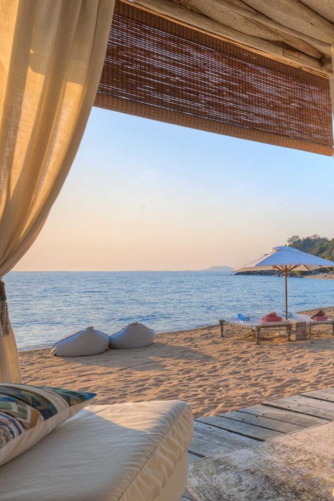 This Lakeside Lodge Might be the Ultimate Escape