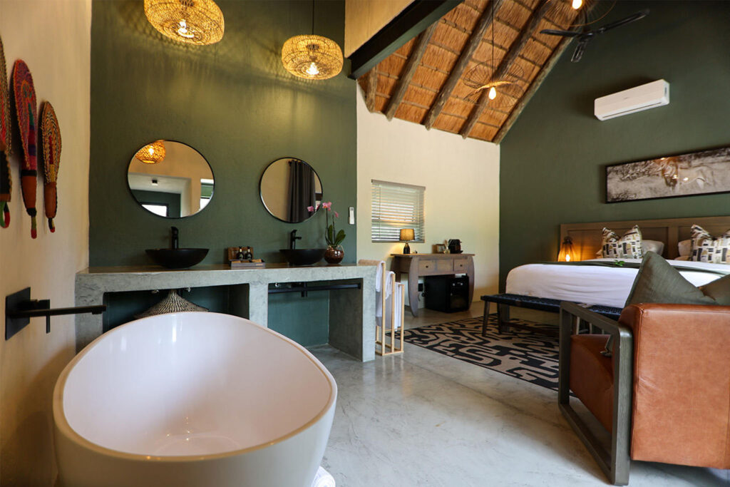 Tomo Safari Lodge